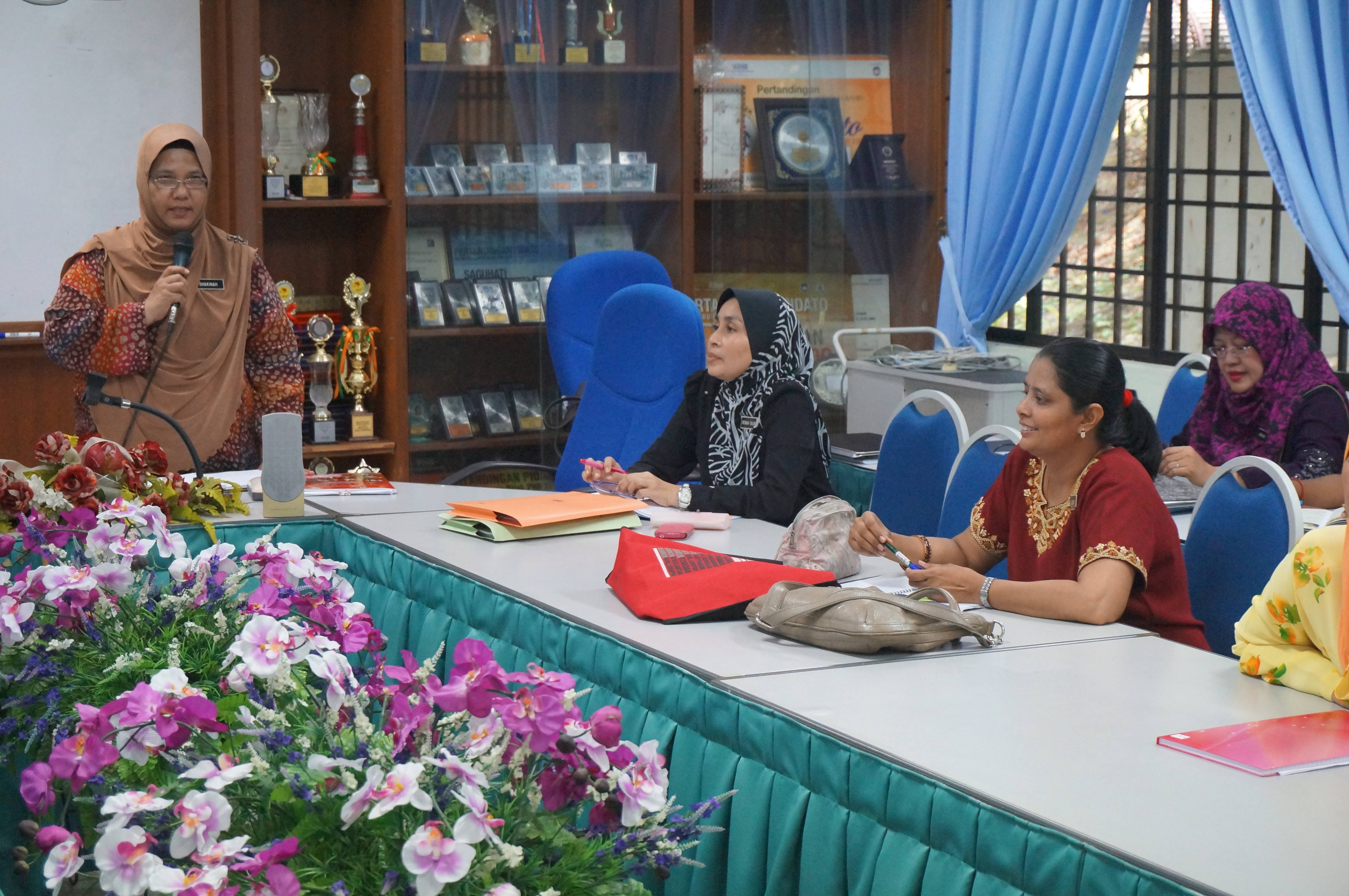 LDP : Mini Simposium PLC Sekolah